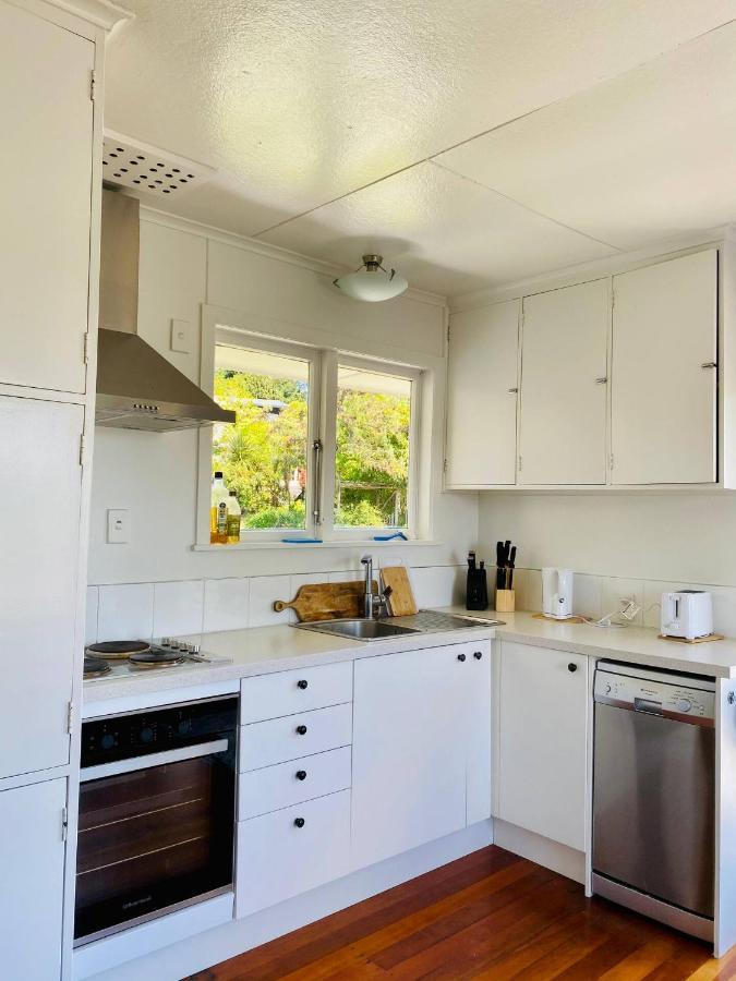 Serene Lake Taupo Abode Exterior foto